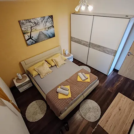 Dora Apartamento