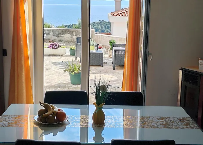 Dora Apartmán *