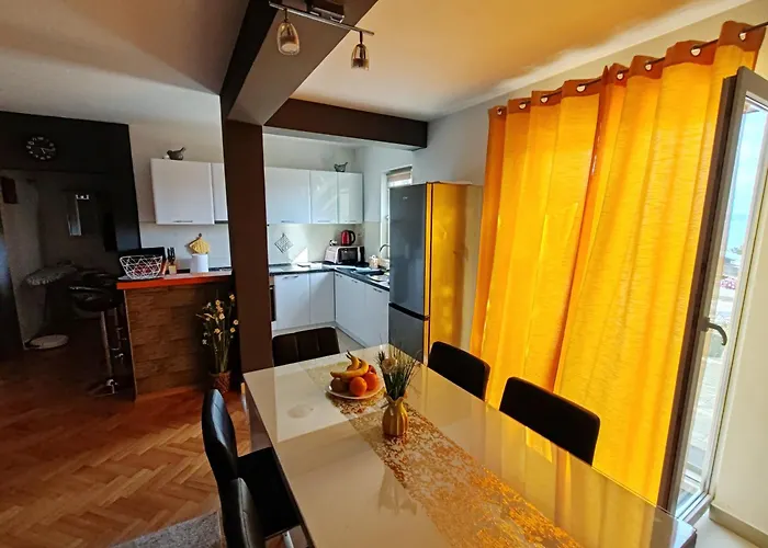 Dora Apartmán Makarská